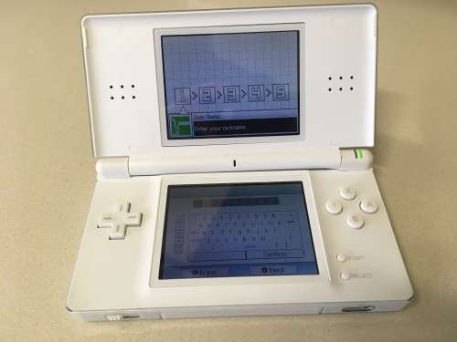 Nintendo DS Lite